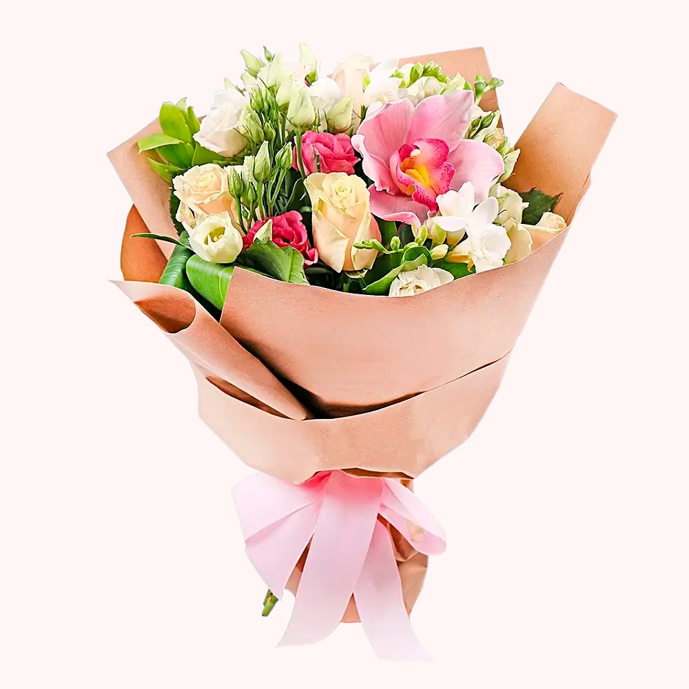 Букет из альстромерий,  роз и эустом